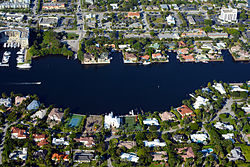 Delray_Beach_Florida_900_block_Seagate_photo_D_Ramey_Logan_alt