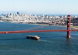 Golden_Gate_Bridge,_SF_(cropped)